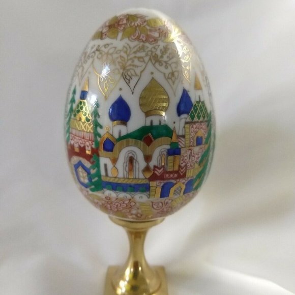 Russian Imperial Porcelain Lomonosov Easter Egg - Picture 2 of 6